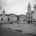Andrássy tér (ma Bulevardul Revolutiei), Csanádi palota és a Városháza tornyos épülete. Előtérben az Arad-Csanádi vasút.