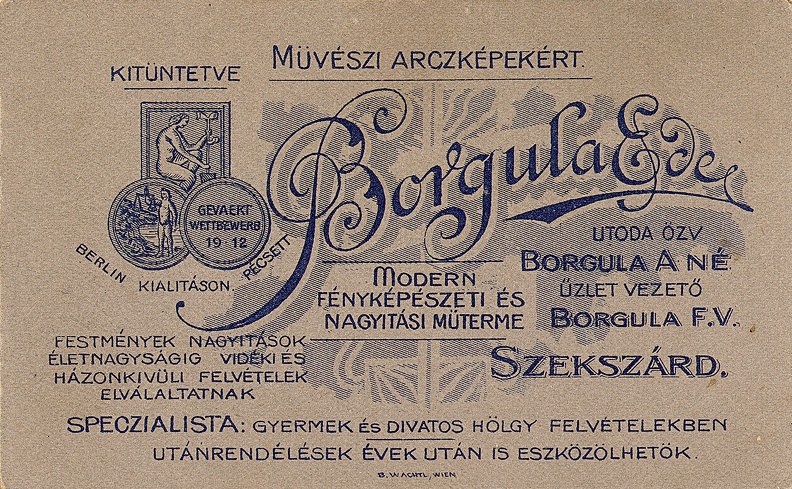 Borgula Ede utóda özv. Borgula A.né modern fényképészeti és nagyítási műterme. fotok_54358.jpg