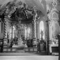 Sarlós Bodogasszony kegytemplom oltára.