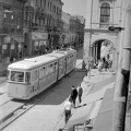 Széchenyi utca a Miskolci Nemzeti Színház kiugró épületével.